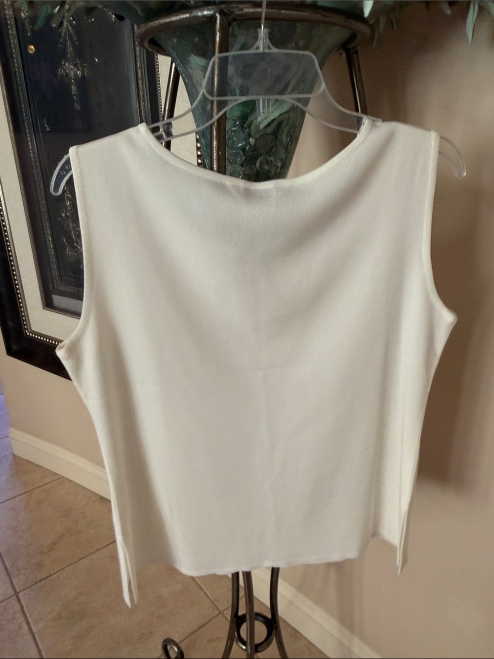 Misook Cream Sleeveless Round-Neck Knit Tank Top - Picture 3 of 7
